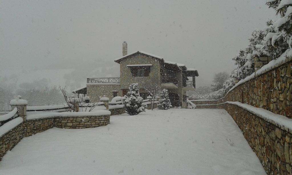 Ariadni Kalavryta Exterior photo